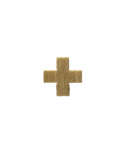 Cruz de madera
Medida: 1.6 x 1.6 cm 