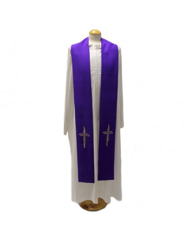 Estola con bordado de cruz en dorado, tejido poliester disponible en todos los colores litúrgicos.

Disponible en los cuatro 