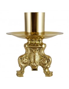 Candelero dorado de 3 patas 
Incluye recambio de soporte y mechero para velas.
Altura total con mechero incluido: 14 cm
Mech