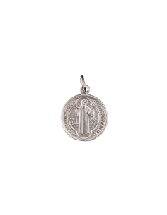 Medalla de San Benito de metal. 
3 cm de diámetro.