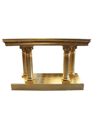 Mesa altar 4 columnas de madera tapa y base en DM.

Decorada en Pan de oro
