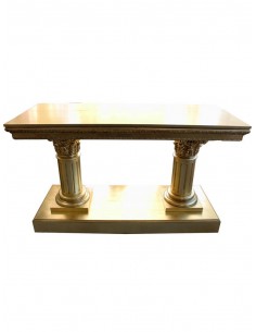 Mesa de altar dos columnas en madera, tapa y base DM. Decorada en pan de oro.

Medidas: largo 175 x fondo 70 x  alto 98 cm