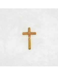 Pin dorado con cruz simple, disponible en dorado y plateado.
Medidas: 2.5 x 1.5 cm.