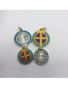 Medalla de San Benito
Disponible en 3 acabados 
Medida: 2 cm 