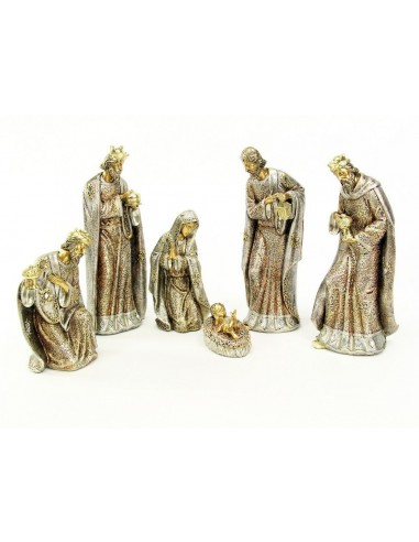 Nacimiento 6 figuras decoración navidad 35 cm .
Medidas 35.00 Cm.
Modelo  6 Figuras
Pieza  Nacimiento
Uso  Decoración Navid